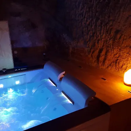 La Grotta Nel Borgo Holiday home *