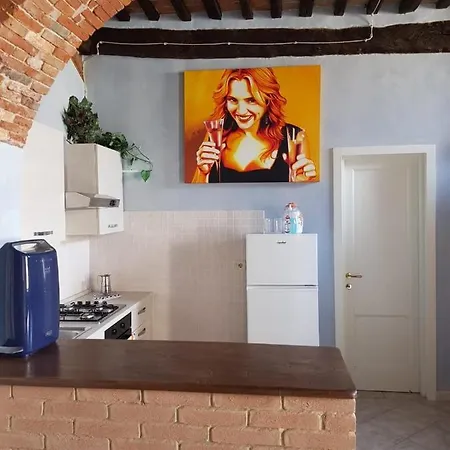 La Grotta Nel Borgo * Roccastrada